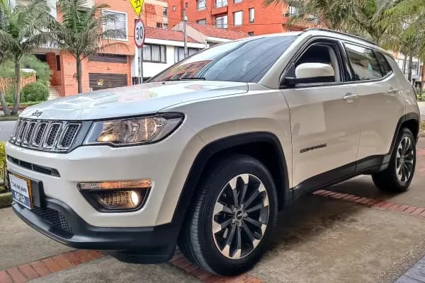 Jeep Compass 2.4 4X2 Longitude At — vista principal