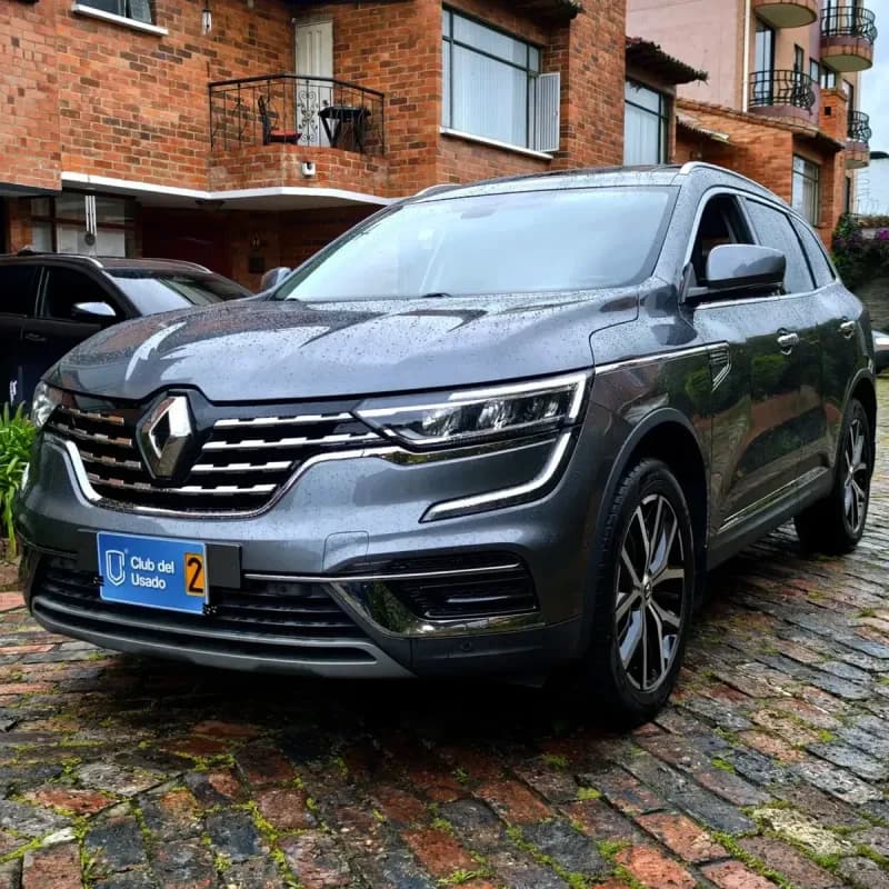 Renault Koleos 2.5 Intens 4X4 Bose — vista principal
