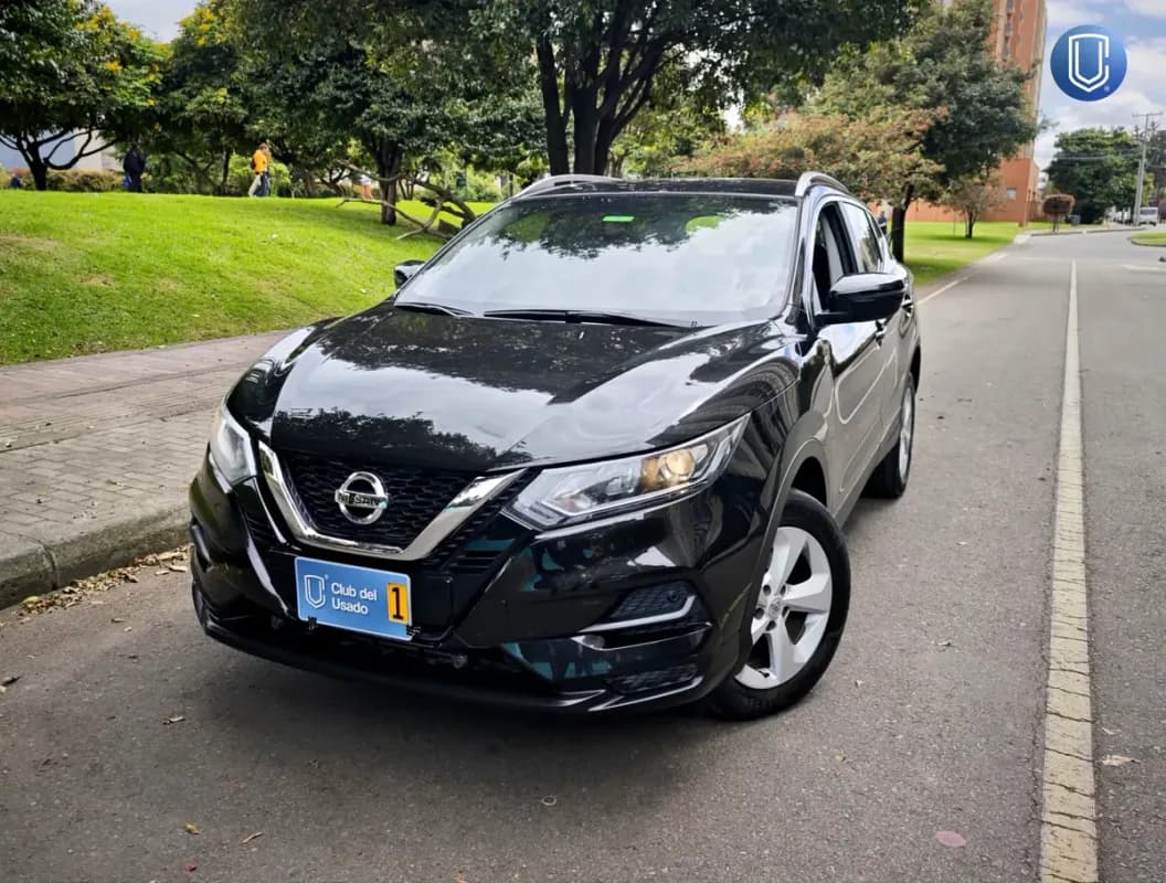 Nissan Qashqai 2.0 Advance 142 hp — vista principal
